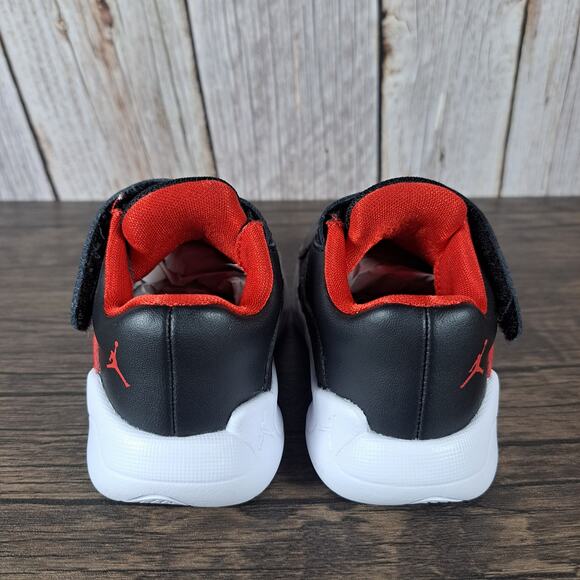 Nike CMFT Jordan 11 Retro Low Bred Toddler Size 7c Shoes CZ0906-006 (Worn Once) - Picture 4 of 9
